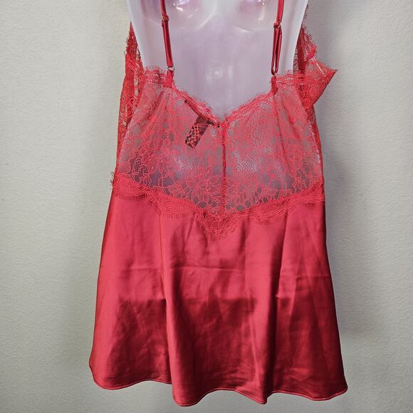 NEW Victorias Secret Set Chemise Nightie XL V-String Panties L Red Lace Satin - Picture 8 of 14